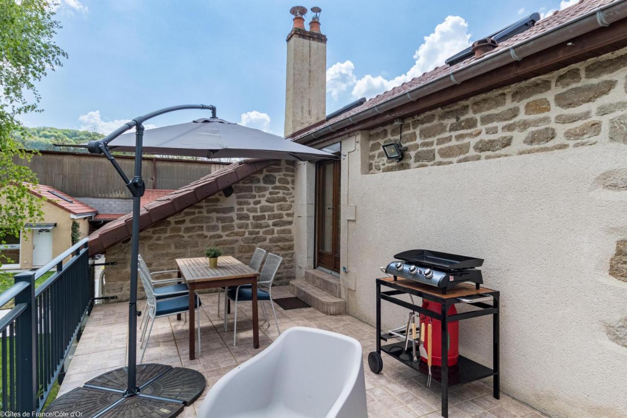 Les Gites Du Griffon Le Pin Aubigny-les-Sombernon Exteriér fotografie